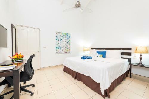 Seis Playas Hotel
