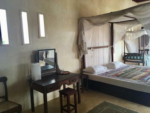 Bed & Breakfast Subira House
