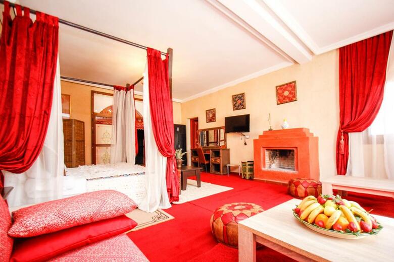 Hostal Kasbah Ait Oumghar