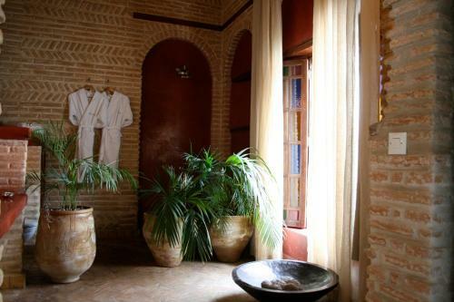 Riad Laaroussa