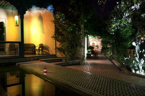 Riad Le Jardin Des Biehn