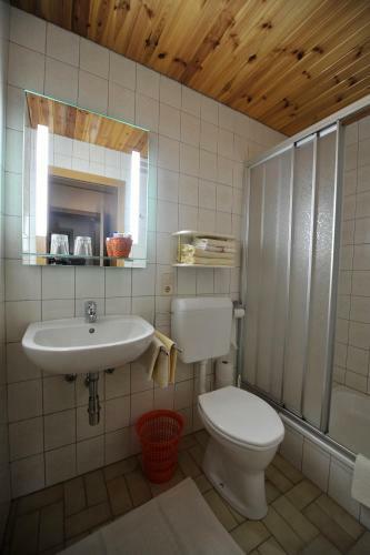 Hostal G�stehaus Macheiner