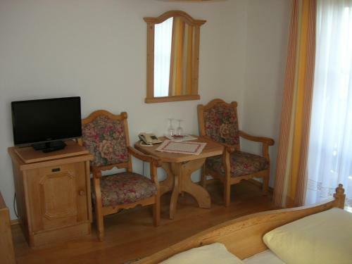 Hostal Bioalm Wassermann Wirt