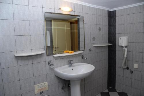 Zorbas Apartments