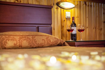 Tasia Boutique Hotel