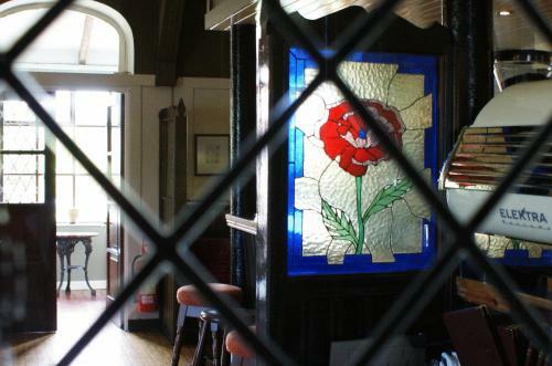 Hostal Wild Honey Inn