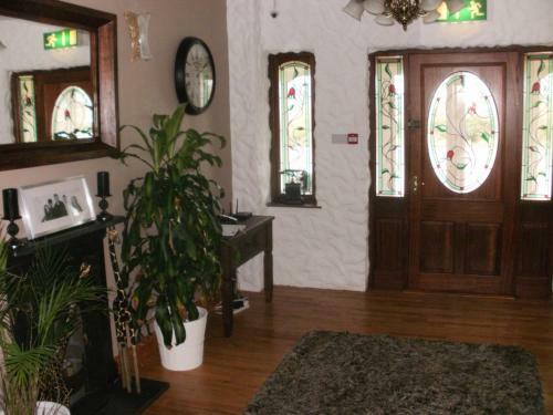 Hostal Elements Guest House