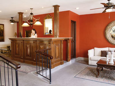 Los Abolengos, Grand Class Casona Hotel