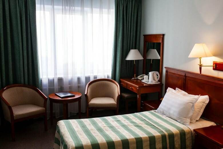 Slavyanskaya Hotel
