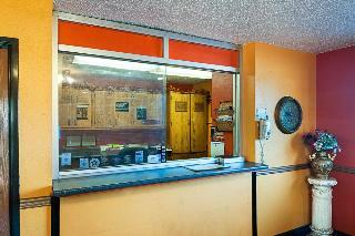 Hotel American Inn Benton Harbor