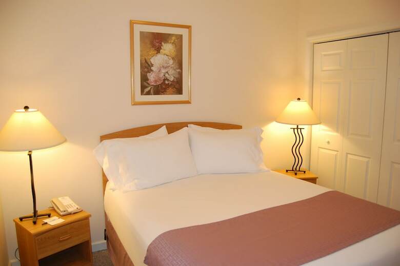 Hotel Microtel Inn & Suites By Wyndham Plattsburgh