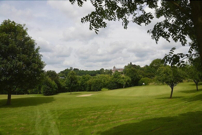 Les Belleme Golf Apartments