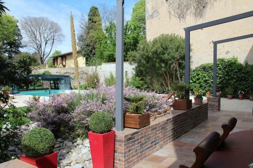 Bed & Breakfast Carcas H�tes Guest House