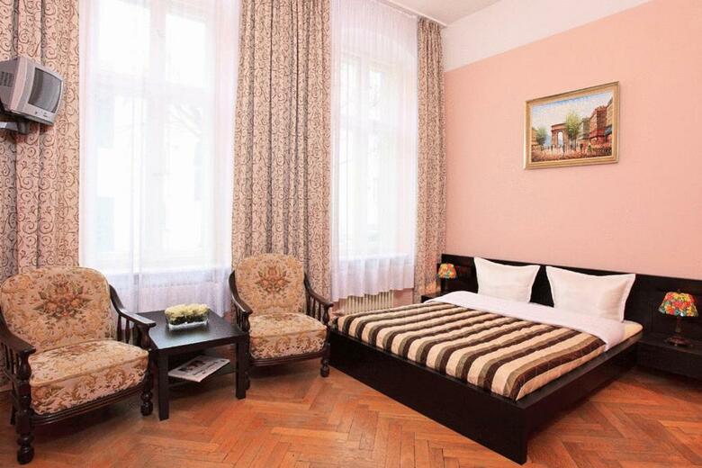 Hostal Hotel-pension Cortina