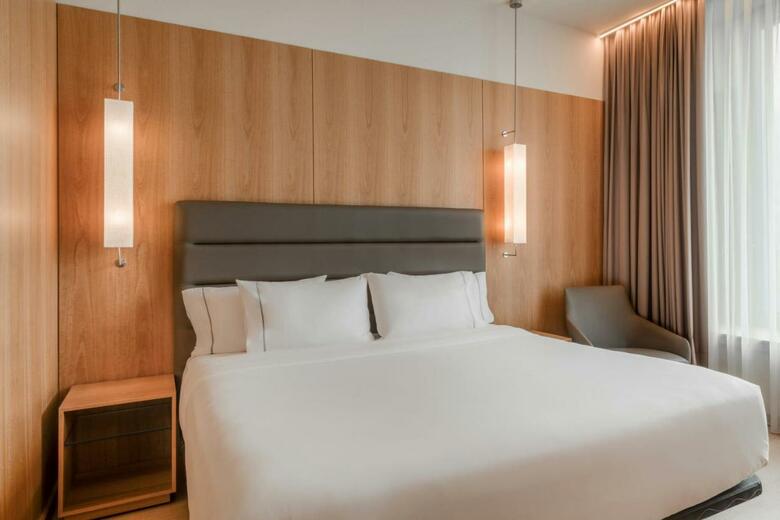 AC Hotel Diagonal L�illa