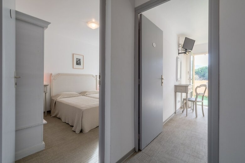 Hotel Cala Di L'oru