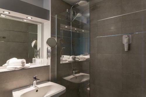 Hotel H�tel Lyon Nord