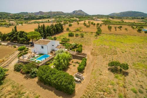 Es Barcares Villa Sleeps 6 Pool Air Con Wifi
