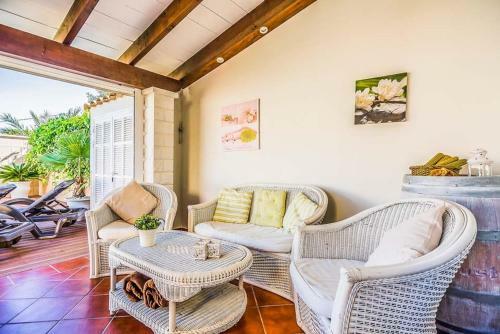 Es Barcares Villa Sleeps 6 Air Con Wifi