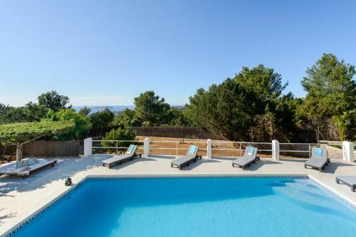 Cala Tarida Villa Sleeps 10 Pool Air Con Wifi