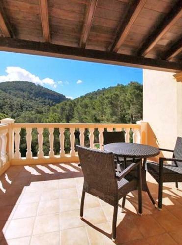 Cala Tarida Villa Sleeps 12 Pool Air Con Wifi