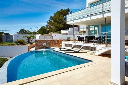 Cala Tarida Villa Sleeps 10 Pool Air Con Wifi