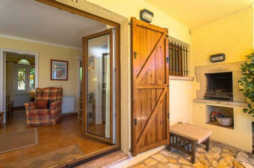 Calella De Palafrugell Apartment Sleeps 4 Pool