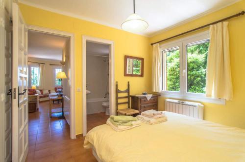Calella De Palafrugell Apartment Sleeps 4 Pool