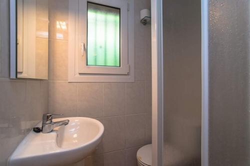 Calella De Palafrugell Apartment Sleeps 4 Pool
