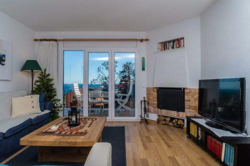 Calella De Palafrugell Apartment Sleeps 4 Pool