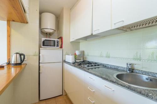 Calella De Palafrugell Apartment Sleeps 4 Pool