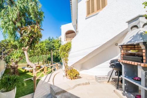 Alcanada Villa Sleeps 6 Pool Air Con Wifi