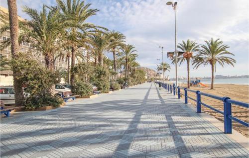 Three-bedroom Apartment In Alicante