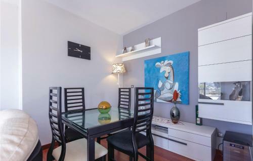 Three-bedroom Holiday Home In Almunecar