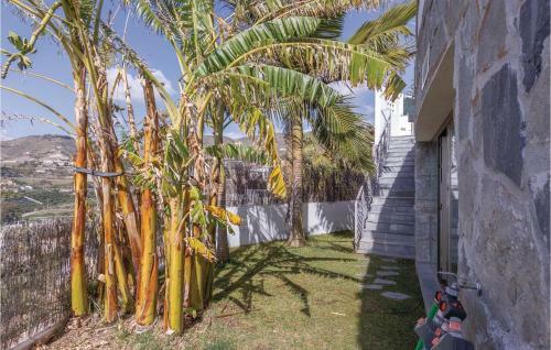 Three-bedroom Holiday Home In Almunecar
