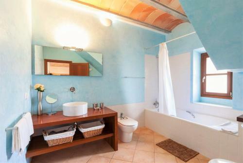 Arta Villa Sleeps 6 Pool Air Con Wifi