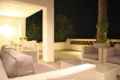 Begur Villa Sleeps 6 Pool