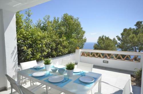 Begur Villa Sleeps 6 Pool