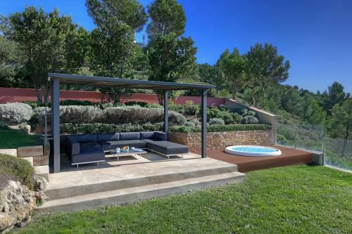 Begur Villa Sleeps 8 Pool Air Con Wifi