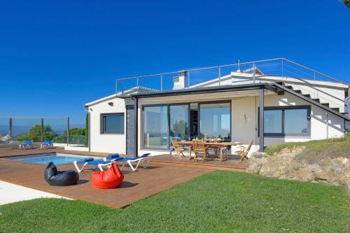 Begur Villa Sleeps 8 Pool Air Con Wifi