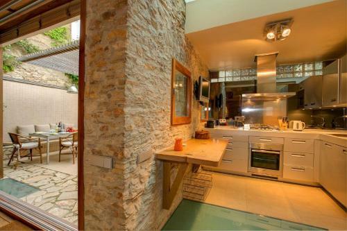 Begur Villa Sleeps 6 Pool Wifi