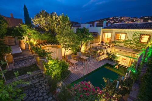 Begur Villa Sleeps 6 Pool Wifi