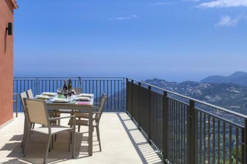 Begur Villa Sleeps 10 Pool Air Con Wifi
