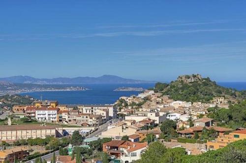 Begur Villa Sleeps 8 Pool Air Con Wifi