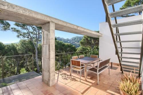 Begur Villa Sleeps 6 Pool Air Con Wifi