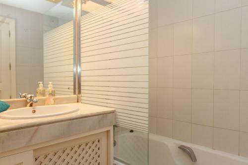 Apartamento Puerto Marina