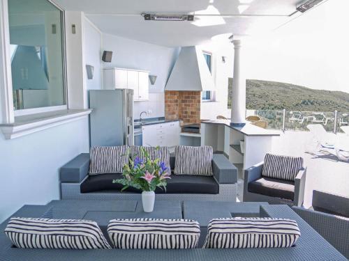 Benitachell Villa Sleeps 6 Pool Air Con Wifi