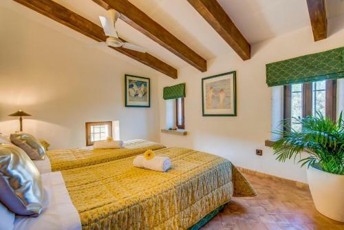Buger Villa Sleeps 8 Pool Air Con Wifi