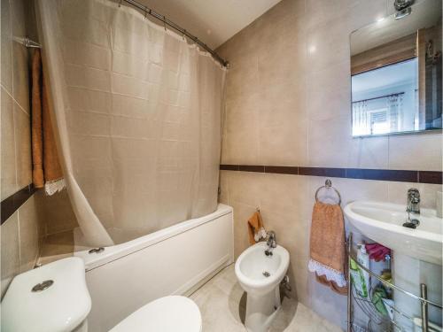 Two-bedroom Apartment In Cabanes