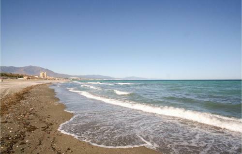 Three-bedroom Apartment In Puerto De La Duquesa